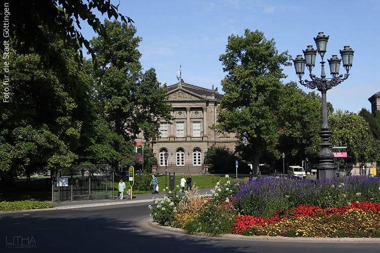 Göttingen Deutsches Theater im Sommer
